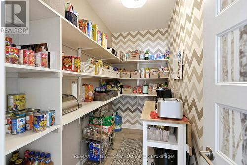 6625 Sutherland Avenue, South Glengarry, ON - Indoor With Storage