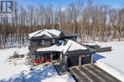 6625 Sutherland Avenue, South Glengarry, ON - Outdoor