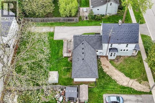 7 Greenock Street E, Port Dover, ON - Outdoor