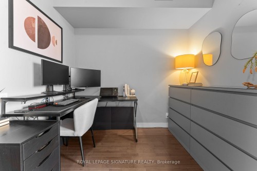 606-33 Mill Street, Toronto, ON - Indoor Photo Showing Office