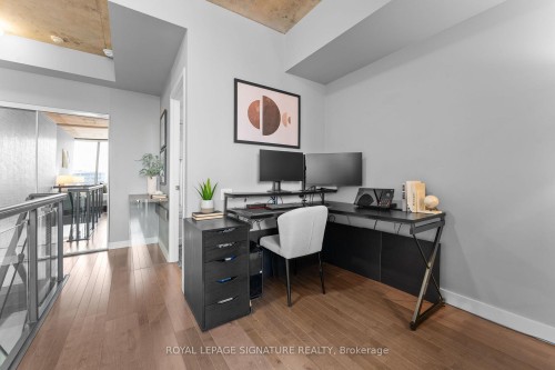 606-33 Mill Street, Toronto, ON - Indoor Photo Showing Office