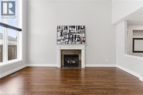 3 Holkham Avenue, Hamilton, ON - Indoor Photo Showing Living Room With Fireplace