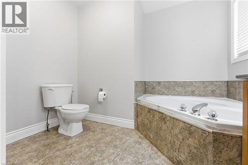 3 Holkham Avenue, Hamilton, ON - Indoor Photo Showing Bathroom