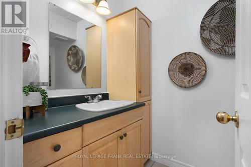 42 - 700 Harmony Road N, Oshawa (Pinecrest), ON - Indoor Photo Showing Bathroom