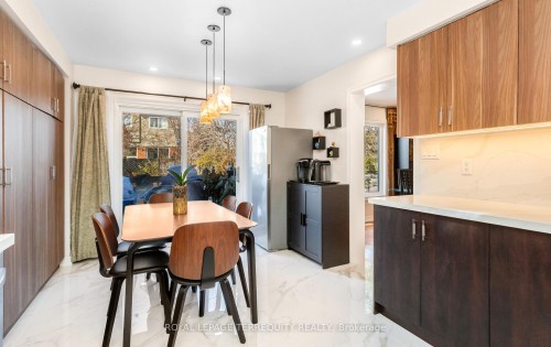 5596 Haddon Hall Road, Mississauga, ON - Indoor Photo Showing Other Room