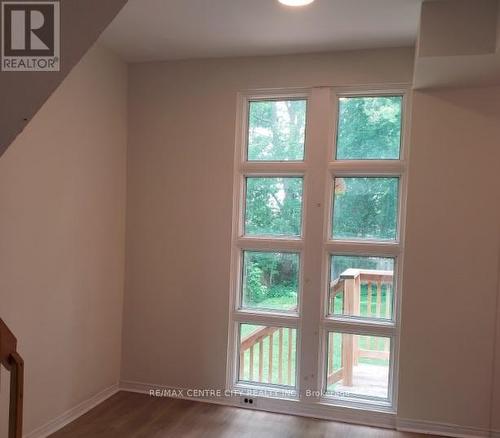 248 Emery Street E, London South (South F), ON - Indoor Photo Showing Other Room