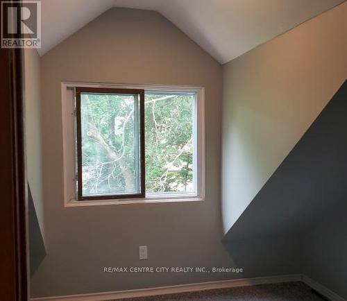 248 Emery Street E, London South (South F), ON - Indoor Photo Showing Other Room