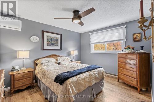 4 Meikle Drive, Augusta, ON - Indoor Photo Showing Bedroom