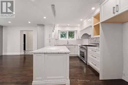 21 King High Avenue, Toronto, ON - Indoor Photo Showing Kitchen With Upgraded Kitchen