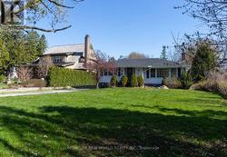 90 CENTRE STREET W  Richmond Hill, ON L4C 3P7