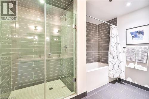 55 Speers Road Unit# 1709, Oakville, ON - Indoor Photo Showing Bathroom