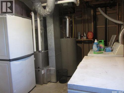 706 Klassen Bay, Martensville, SK - Indoor Photo Showing Basement