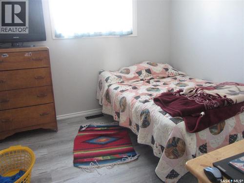706 Klassen Bay, Martensville, SK - Indoor Photo Showing Bedroom