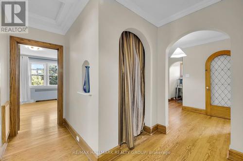 1 Iona Street, Ottawa, ON - Indoor Photo Showing Other Room