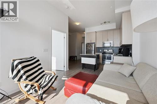 85 Duke Street Unit# 1707, Kitchener, ON - Indoor