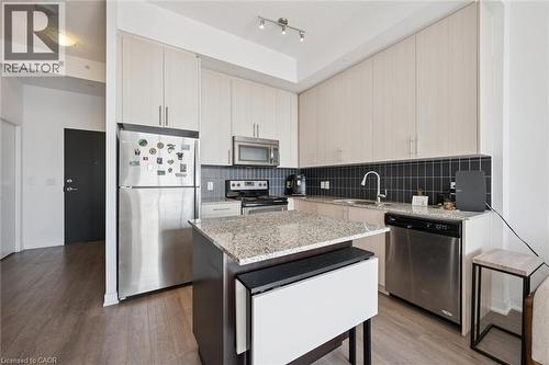 85 Duke Street Unit# 1707, Kitchener, ON - Indoor Photo Showing Kitchen With Upgraded Kitchen
