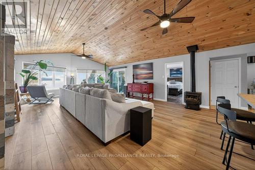 5317 Ardoch Road, Frontenac (Frontenac North), ON - Indoor