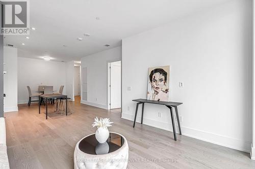 826 - 155 Merchants' Wharf, Toronto, ON - Indoor