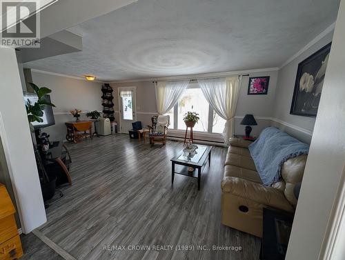 129 Bertha Road, East Ferris, ON - Indoor