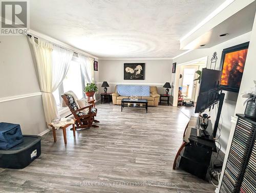 129 Bertha Road, East Ferris, ON - Indoor