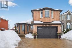 84 LOON Avenue  Barrie, ON L4N 8V9