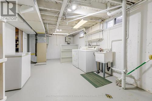 381 Applegrove Avenue, Peterborough (Northcrest Ward 5), ON - Indoor Photo Showing Laundry Room