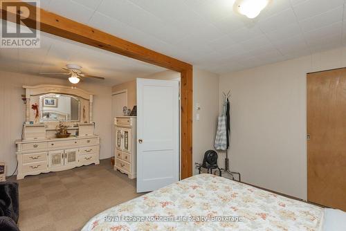 91 Oak Street, Unorganized Townships (Thorne), ON - Indoor Photo Showing Bedroom