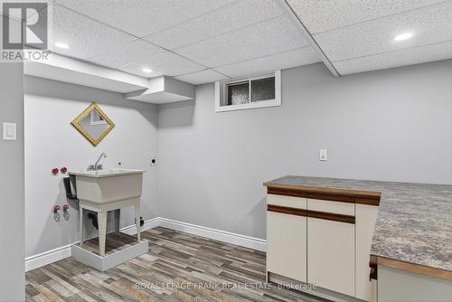 1821 Parkwood Circle, Peterborough (Monaghan Ward 2), ON - Indoor