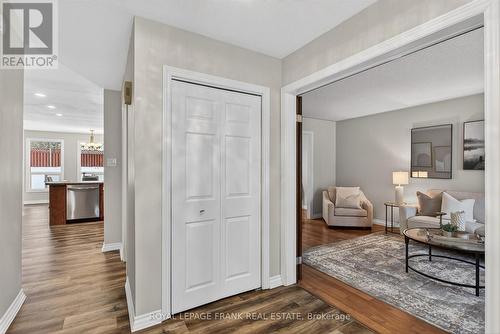 1821 Parkwood Circle, Peterborough (Monaghan Ward 2), ON - Indoor