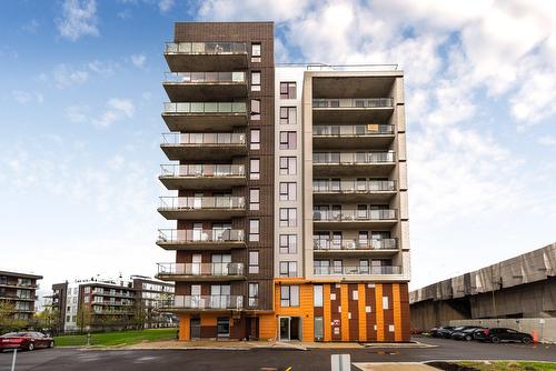 Entrée extérieure - 511-8 Av. Donegani, Pointe-Claire, QC - Outdoor With Balcony