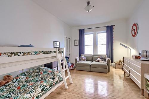 Chambre à coucher - 1061 Boul. Mont-Royal, Montréal (Outremont), QC - Indoor Photo Showing Bedroom