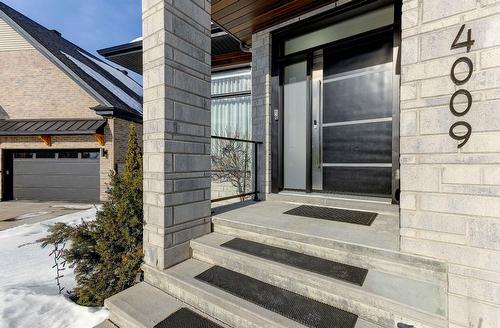 Entrée extérieure - 4009 Rue Des Bolets, Saint-Bruno-De-Montarville, QC - Outdoor With Exterior