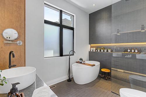 Salle de bains - 4009 Rue Des Bolets, Saint-Bruno-De-Montarville, QC - Indoor Photo Showing Bathroom