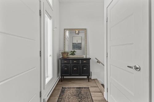 Hall d'entrée/Vestibule - 27 64E Avenue O., Saint-Paul-De-L'Île-Aux-Noix, QC - Indoor Photo Showing Other Room