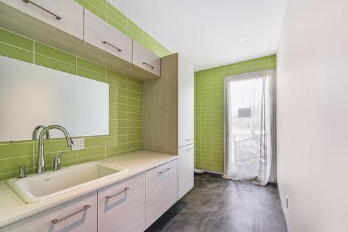 Salle de lavage - 1254 Rue Du Boisé, Boucherville, QC - Indoor Photo Showing Bathroom