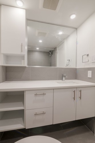 Bathroom - 604-4800 Boul. De Maisonneuve O., Westmount, QC - Indoor