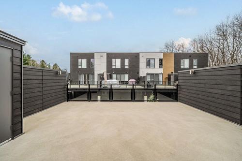 Patio - 557 Rue Des Charmettes, Blainville, QC 