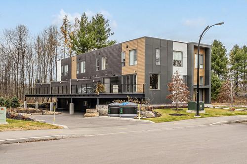 Back facade - 557 Rue Des Charmettes, Blainville, QC 