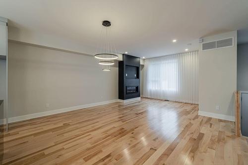 Living room - 557 Rue Des Charmettes, Blainville, QC 