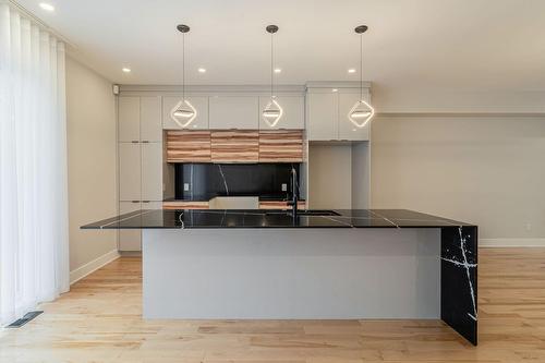 Kitchen - 557 Rue Des Charmettes, Blainville, QC 