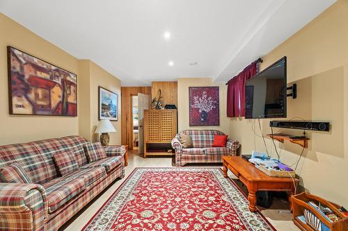 Salle familiale - 38 Imp. Denise, Lac-Supérieur, QC - Indoor Photo Showing Living Room