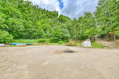 Accès au plan d'eau - 38 Imp. Denise, Lac-Supérieur, QC - Outdoor