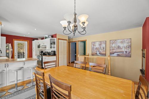 Salle à manger - 38 Imp. Denise, Lac-Supérieur, QC - Indoor Photo Showing Dining Room