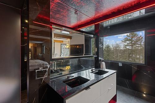 Salle de bains attenante à la CCP - 3337 Place Alfred-Laliberté, Sherbrooke (Les Nations), QC - Indoor Photo Showing Kitchen