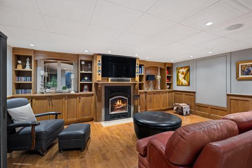 Salle familiale - 3337 Place Alfred-Laliberté, Sherbrooke (Les Nations), QC - Indoor With Fireplace