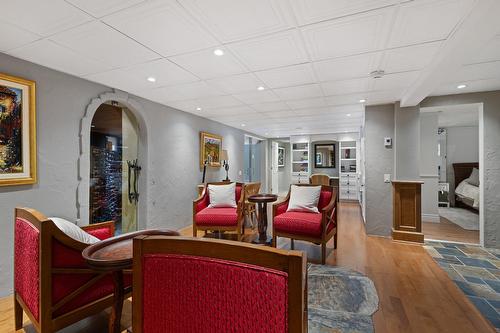 Salle familiale - 3337 Place Alfred-Laliberté, Sherbrooke (Les Nations), QC - Indoor