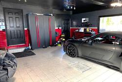 Garage - 