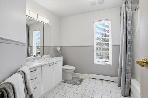 Salle de bains - 320 Rue Brion, Saint-Amable, QC - Indoor Photo Showing Bathroom