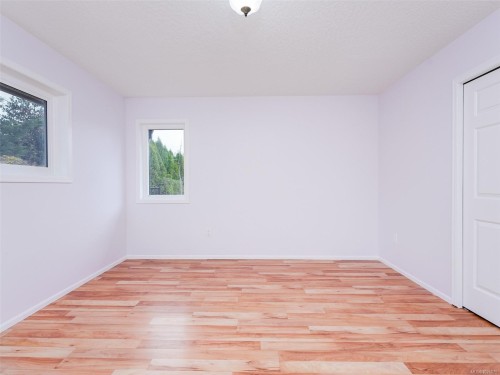 4220 Wakefield Pl, Saanich, BC 