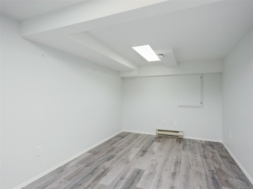 4220 Wakefield Pl, Saanich, BC 